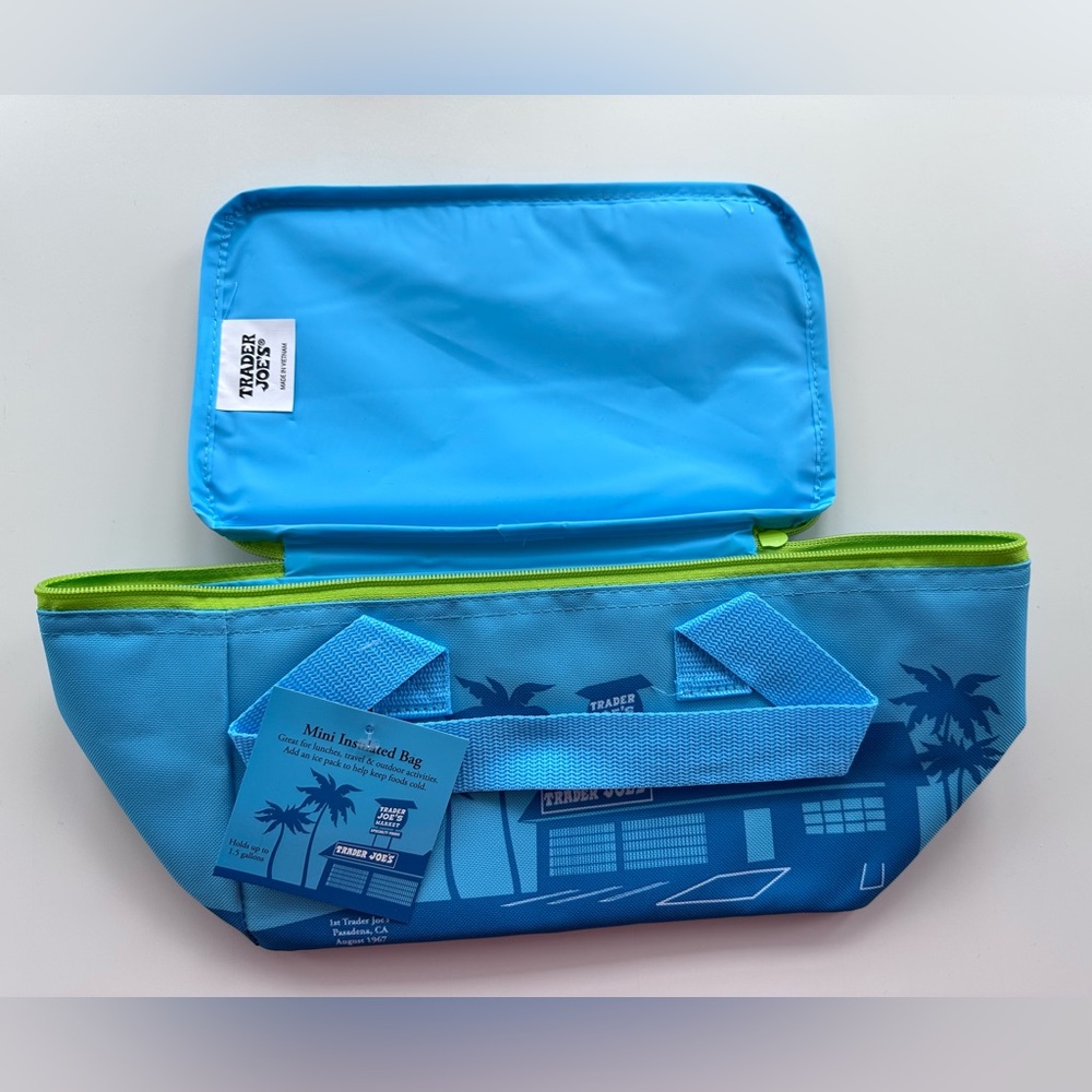 NWT Trader Joe's Turquoise Blue and Lime Green Mini Insulated Bag - Picture 4 of 7